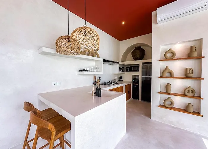 Nabu - Serene Tropical Escape In Heart Of *
